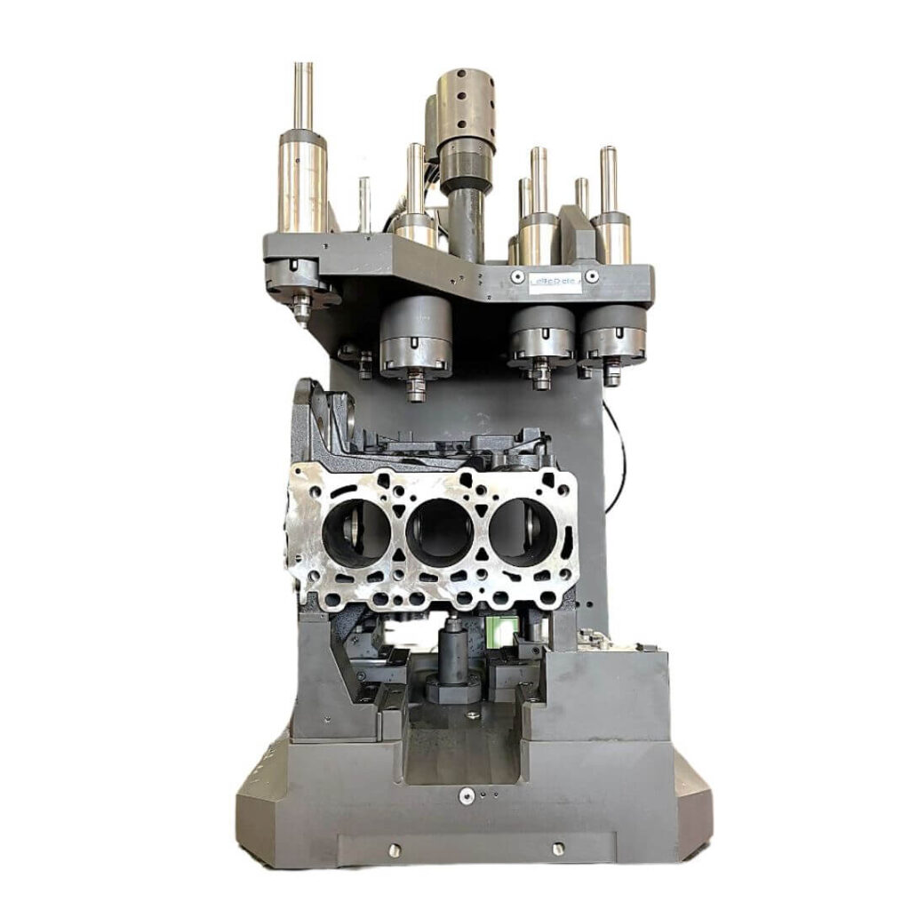 Herramienta para el procesamiento de motores de 3-4 cilindros intercambiable en un centro de trabajo horizontal con palé de 630x630.